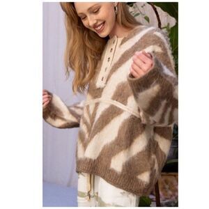 𝅺animal Print Hoodie Sweater